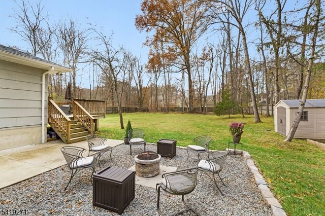 256 Old Forge Rd, Long Hill Twp., NJ 07946