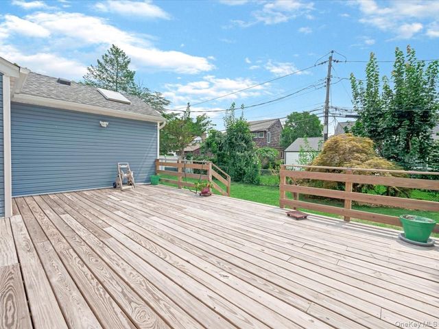 596 Terrace Place, Baldwin, NY 11510