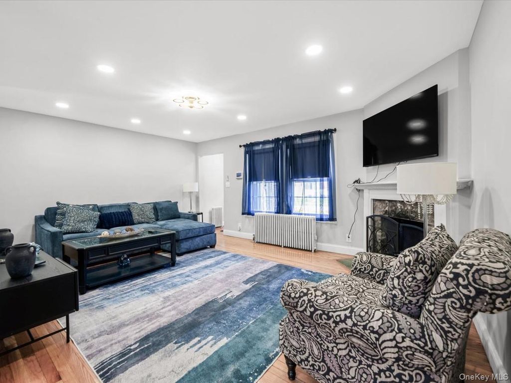 596 Terrace Place, Baldwin, NY 11510 — photo 4