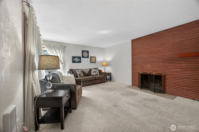 371 SE Summit Road, Chehalis, WA 98532
