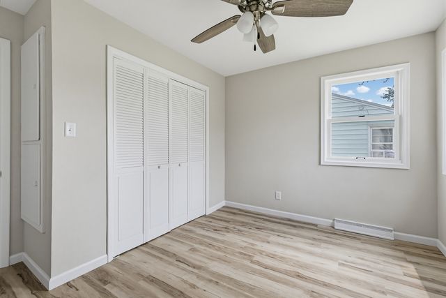 307 33rd Avenue, East Moline, IL 61244