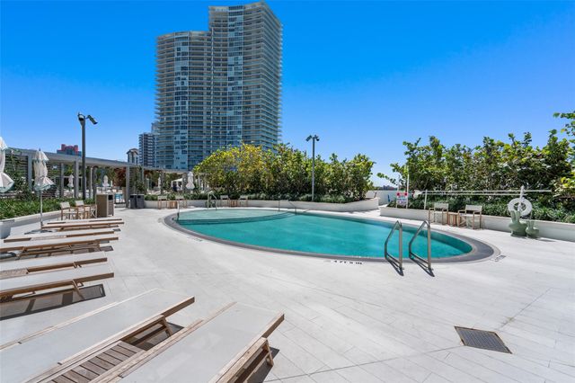 500 Alton Road 1006, Miami Beach, FL 33139