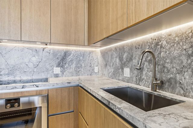 500 Alton Road 1006, Miami Beach, FL 33139