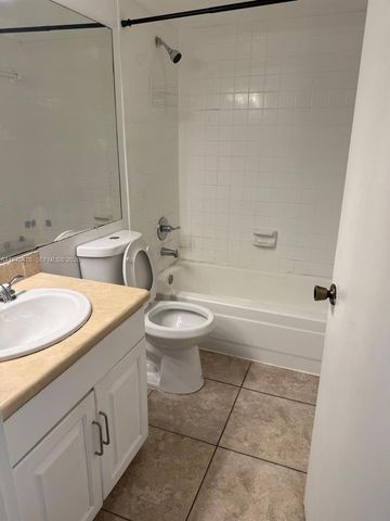 15781 SW 106th Ter 103, Miami, FL 33196