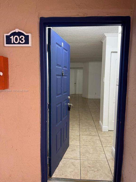 15781 SW 106th Ter 103, Miami, FL 33196