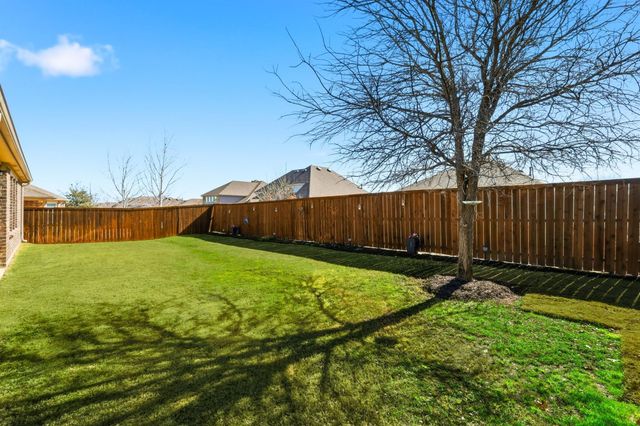 1145 Berrydale Drive, Northlake, TX 76226