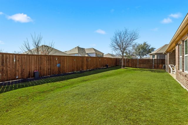 1145 Berrydale Drive, Northlake, TX 76226