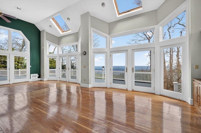19 Ellisville Rd, Plymouth, MA 02360