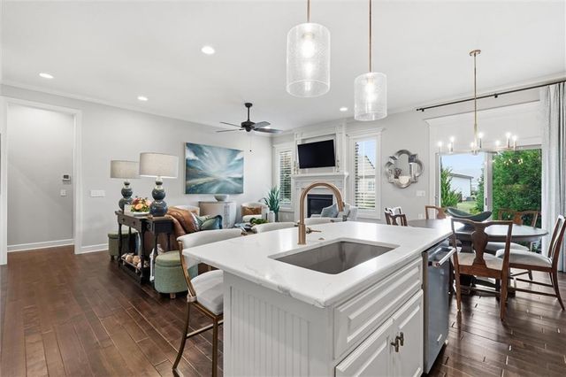 22208 W 121st Street, Olathe, KS 66061