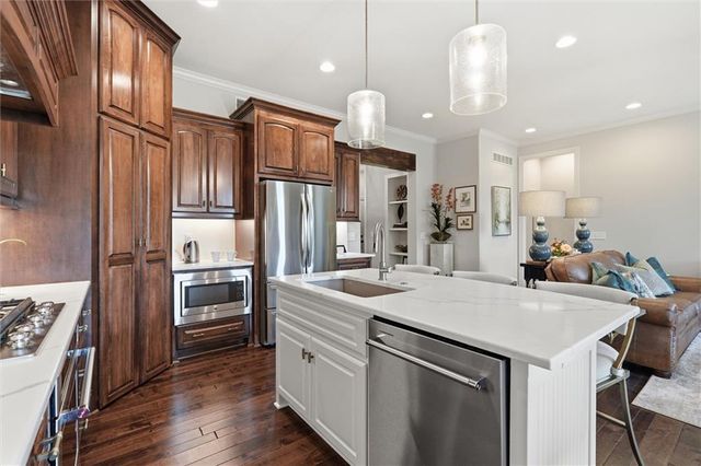 22208 W 121st Street, Olathe, KS 66061