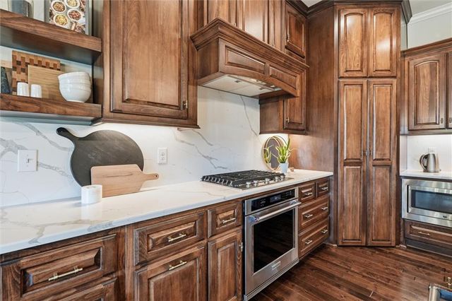 22208 W 121st Street, Olathe, KS 66061