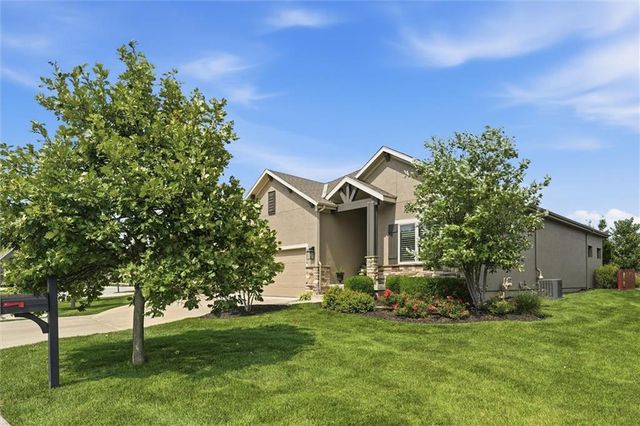 22208 W 121st Street, Olathe, KS 66061