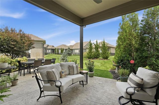 22208 W 121st Street, Olathe, KS 66061