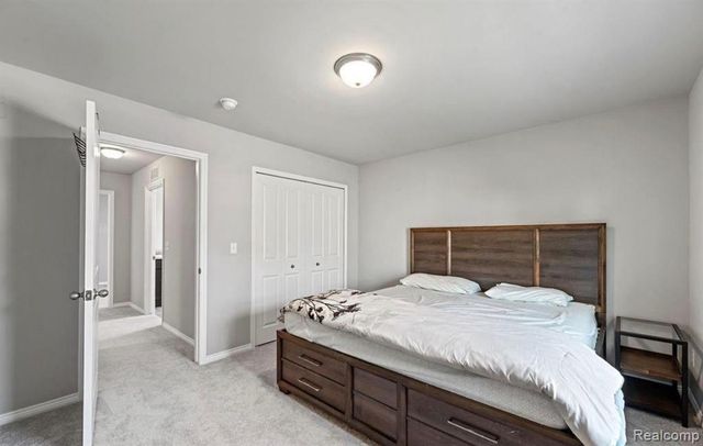 1821 Emerald Lane, Wixom, MI 48393