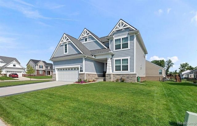 1821 Emerald Lane, Wixom, MI 48393