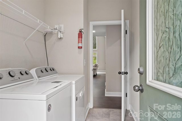 31 Baby Bear Cove, Clyde, NC 28721