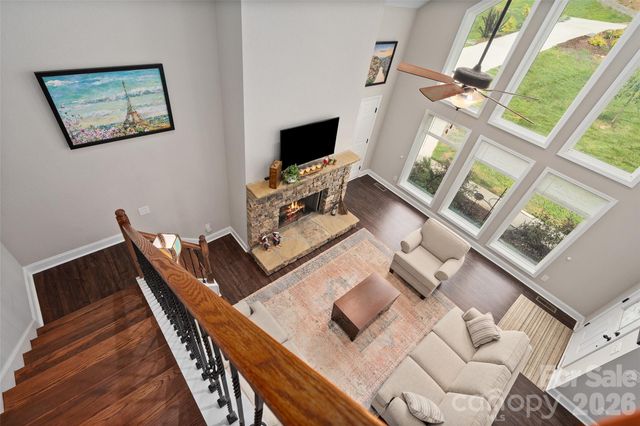 31 Baby Bear Cove, Clyde, NC 28721