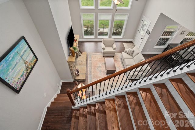 31 Baby Bear Cove, Clyde, NC 28721