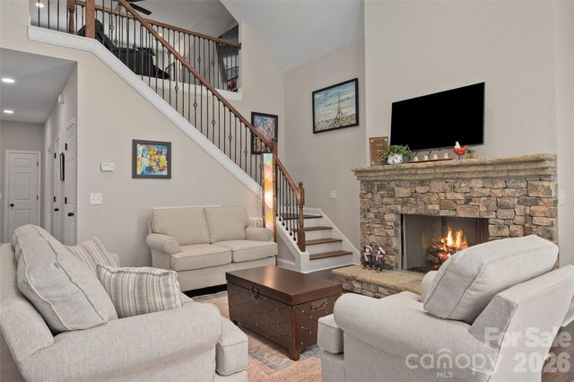 31 Baby Bear Cove, Clyde, NC 28721