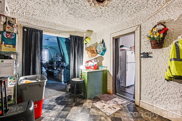 114 Norwood Drive, Charlotte, NC 28208