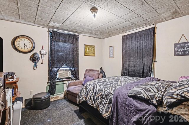 114 Norwood Drive, Charlotte, NC 28208