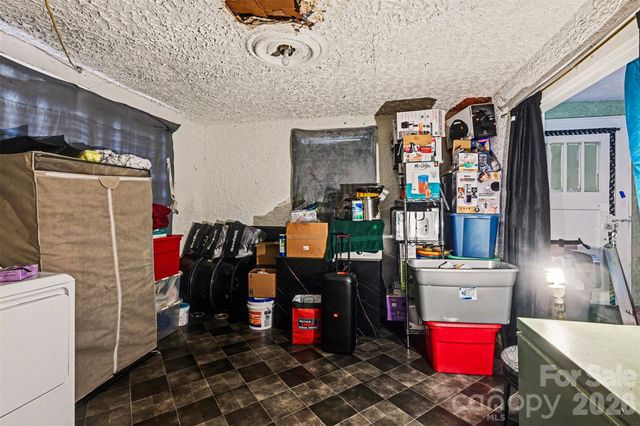 114 Norwood Drive, Charlotte, NC 28208