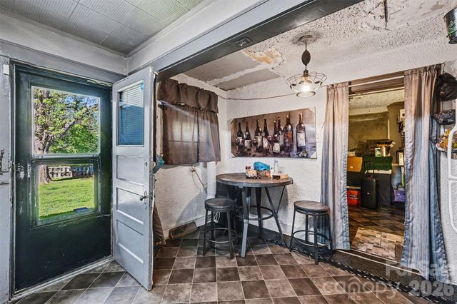 114 Norwood Drive, Charlotte, NC 28208