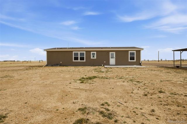 8 Brown Drive, Wiggins, CO 80654