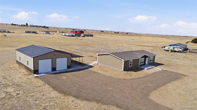 8 Brown Drive, Wiggins, CO 80654