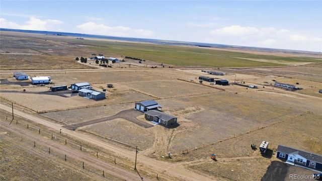 8 Brown Drive, Wiggins, CO 80654
