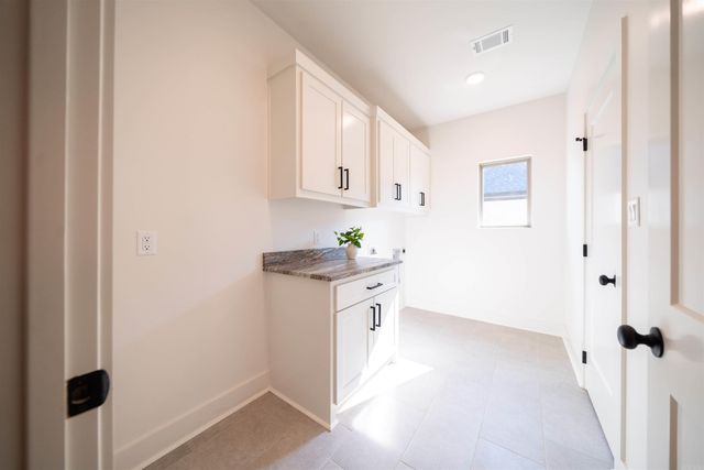 70 Corniche Cove, Maumelle, AR 72113