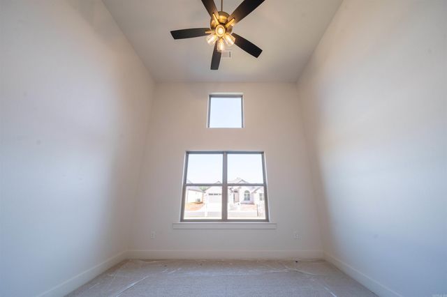 70 Corniche Cove, Maumelle, AR 72113