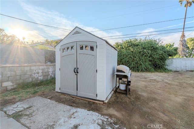 11661 Valverda Avenue, Riverside, CA 92505