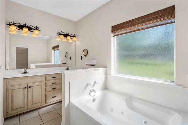 1901 Summer Lk, Mount Juliet, TN 37122