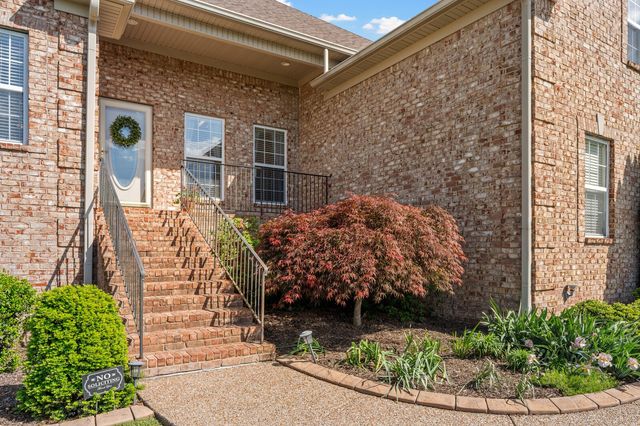1901 Summer Lk, Mount Juliet, TN 37122