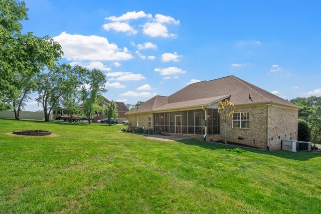 1901 Summer Lk, Mount Juliet, TN 37122