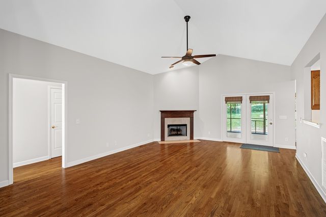 1901 Summer Lk, Mount Juliet, TN 37122