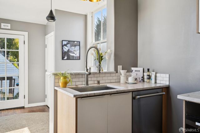 1667 Hayes Street, San Francisco, CA 94117