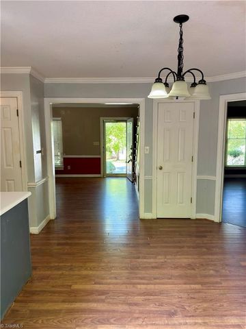 3 Swiftcreek Court, Greensboro, NC 27407