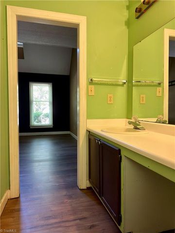 3 Swiftcreek Court, Greensboro, NC 27407
