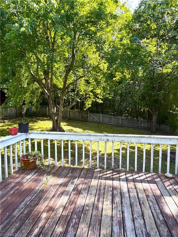 3 Swiftcreek Court, Greensboro, NC 27407