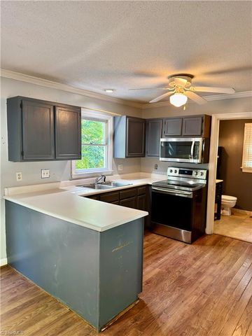 3 Swiftcreek Court, Greensboro, NC 27407