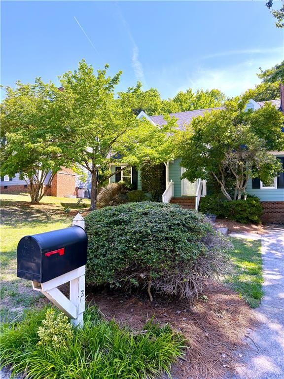 3 Swiftcreek Court, Greensboro, NC 27407