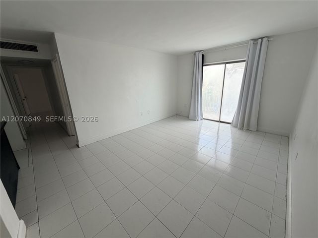 4301 NW South Tamiami Canal Dr 3-314, Miami, FL 33126