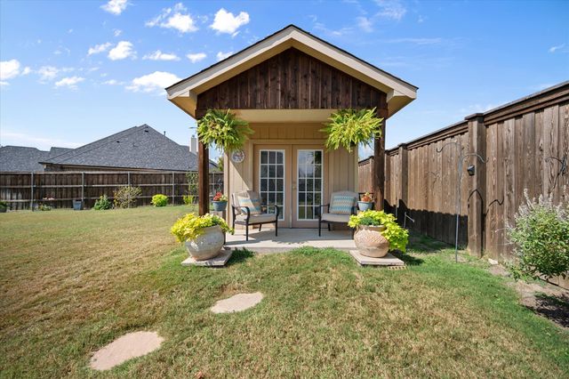 801 Sierra Avenue, Mansfield, TX 76063