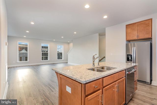 3242 PARADE ST, Mechanicsburg, PA 17055