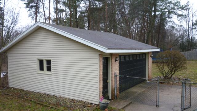 4704 Burton Street SE, Grand Rapids, MI 49546