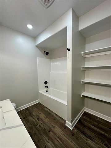 1613 S Ash Court, Ottawa, KS 66067