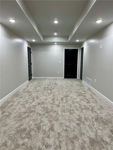 1613 S Ash Court, Ottawa, KS 66067