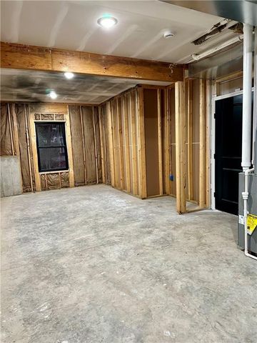 1613 S Ash Court, Ottawa, KS 66067